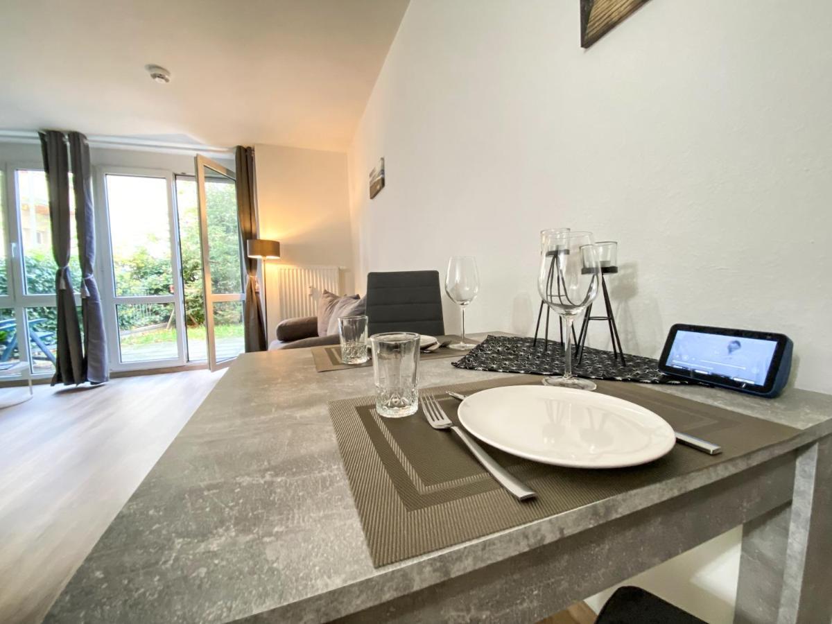 Wohlfuehl-Apartment Mit Kostenfreier Tiefgarage, Wifi & Terrasse Лейпциг Экстерьер фото
