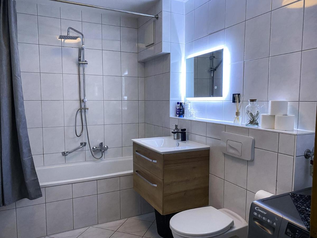 Wohlfuehl-Apartment Mit Kostenfreier Tiefgarage, Wifi & Terrasse Лейпциг Экстерьер фото