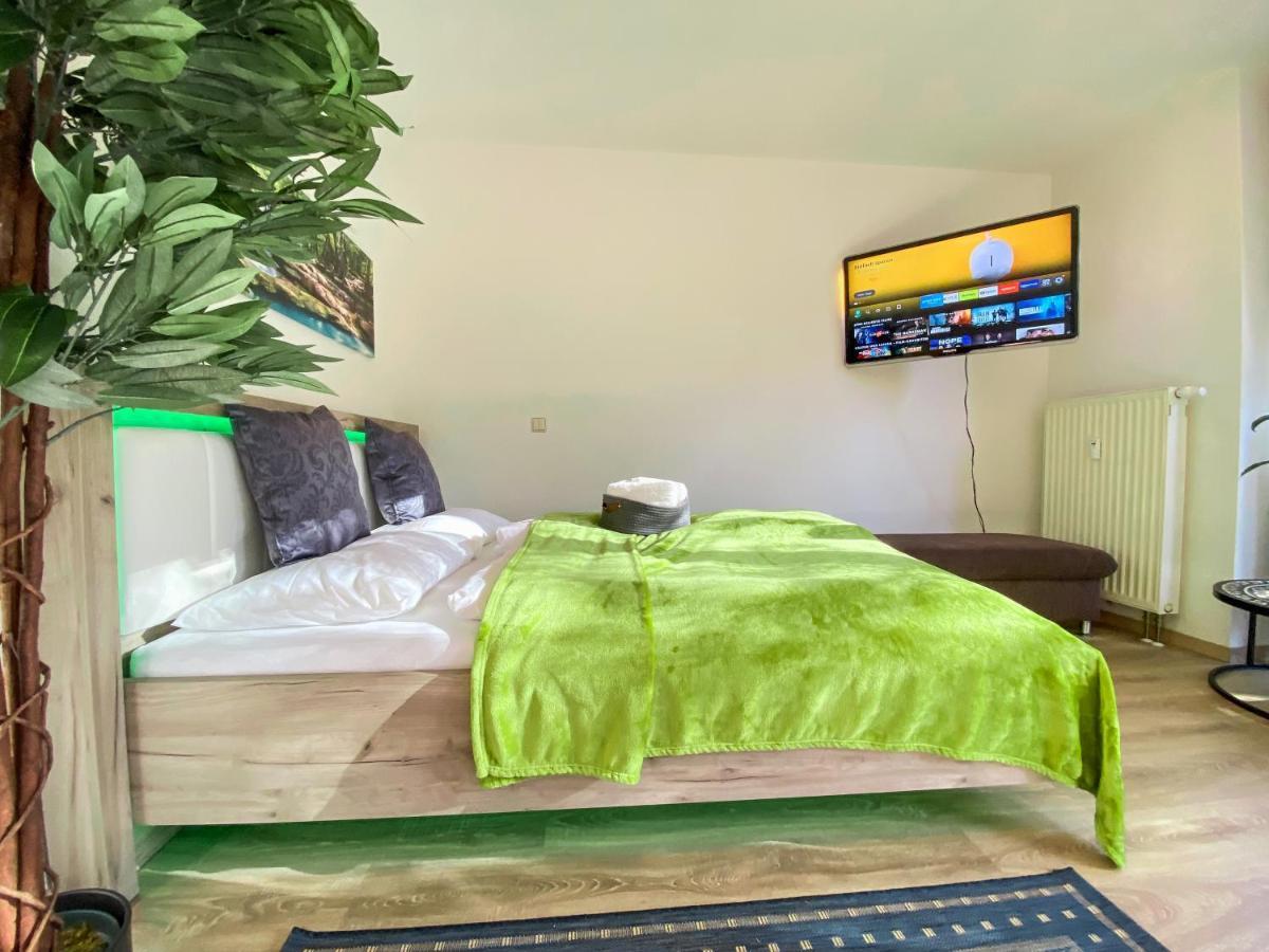 Wohlfuehl-Apartment Mit Kostenfreier Tiefgarage, Wifi & Terrasse Лейпциг Экстерьер фото