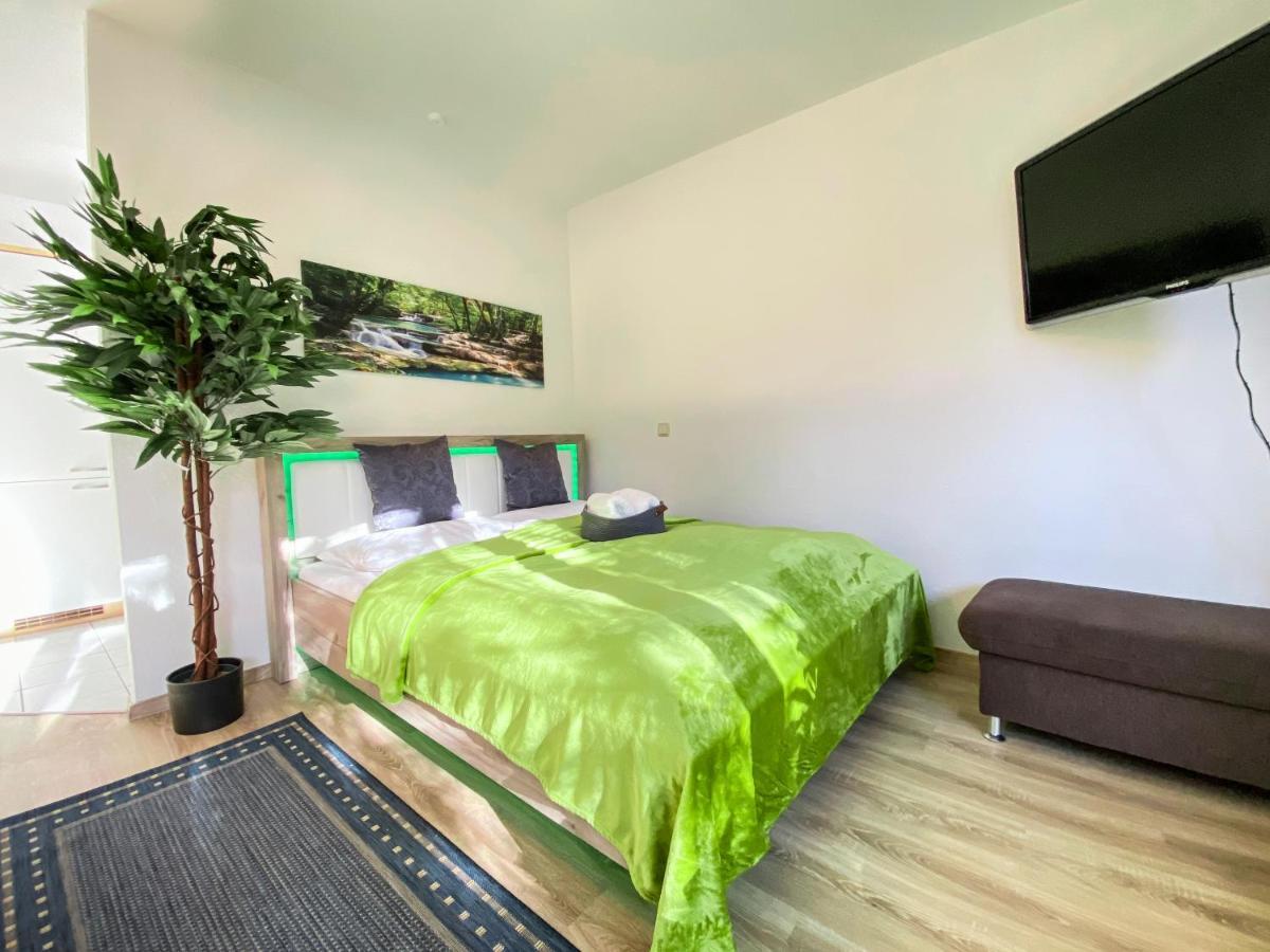 Wohlfuehl-Apartment Mit Kostenfreier Tiefgarage, Wifi & Terrasse Лейпциг Экстерьер фото